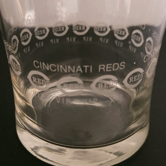 Cincinnati Reds VIP Club Rocks Drink Glass - Picture 2 of 6